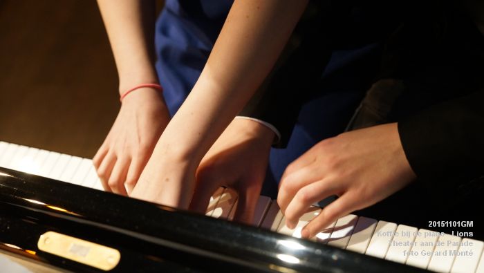 DSC09234- Koffie bij de piano - Lions club - Theater aan de Parade - 1nov2015 - foto GerardMontE web