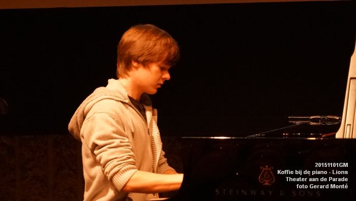 DSC09241- Koffie bij de piano - Lions club - Theater aan de Parade - 1nov2015 - foto GerardMontE web