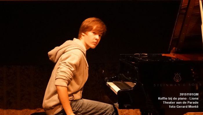 DSC09242- Koffie bij de piano - Lions club - Theater aan de Parade - 1nov2015 - foto GerardMontE web