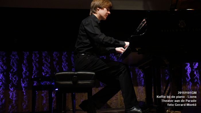 DSC09279- Koffie bij de piano - Lions club - Theater aan de Parade - 1nov2015 - foto GerardMontE web