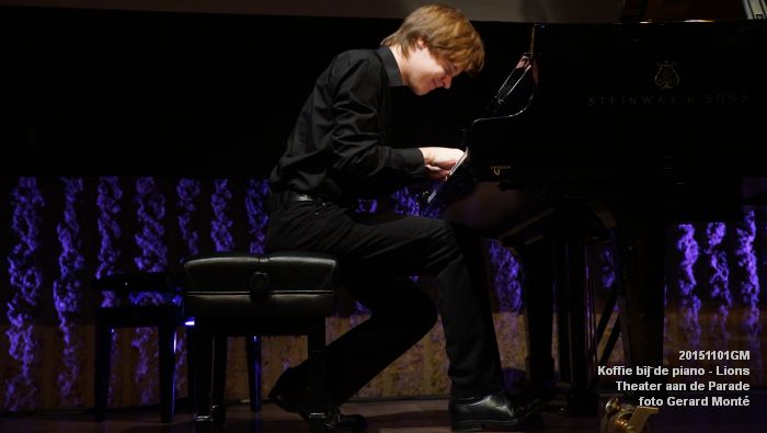 DSC09281- Koffie bij de piano - Lions club - Theater aan de Parade - 1nov2015 - foto GerardMontE web