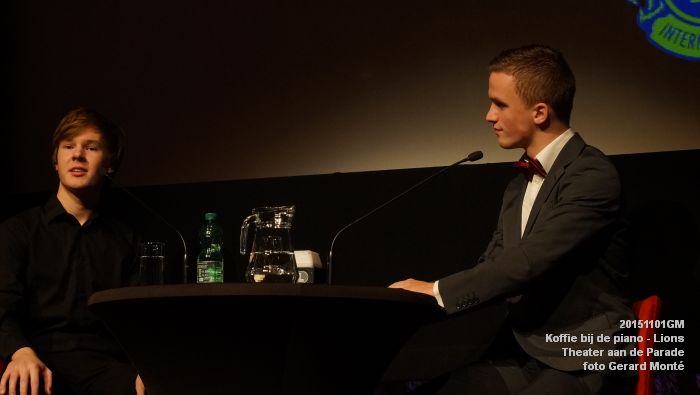 DSC09290- Koffie bij de piano - Lions club - Theater aan de Parade - 1nov2015 - foto GerardMontE web