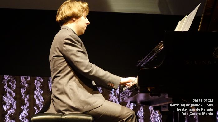 eDSC04937-DSC05136- Koffie bij de piano - Lions club - Theater aan de Parade - 29nov2015 - foto GerardMontE web