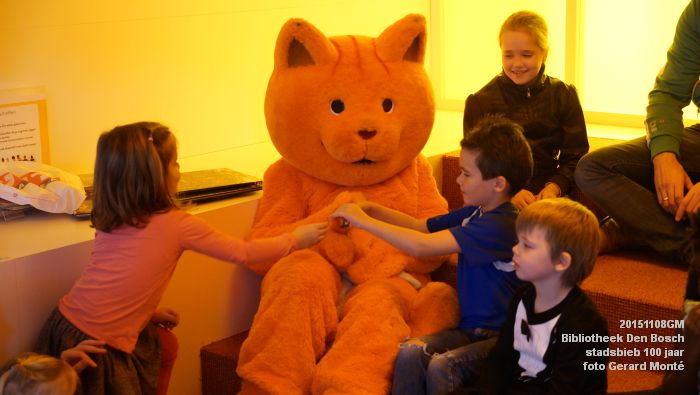 DSC00358- Bibliotheek s-Hertogenbosch - stadsbieb 100 jaar - 8nov2015 - foto GerardMontE web