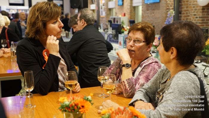 bDSC09610- Bibliotheek s-Hertogenbosch - stadsbieb 100 jaar - 2nov2015 - foto GerardMontE web