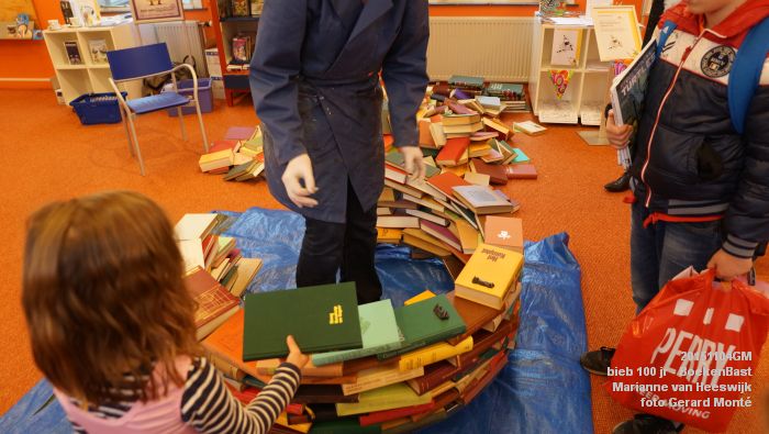 cDSC09792- Bibliotheek s-Hertogenbosch - stadsbieb 100 jaar - 4nov2015 - foto GerardMontE web