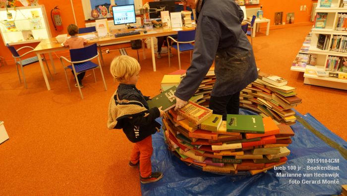 cDSC09821- Bibliotheek s-Hertogenbosch - stadsbieb 100 jaar - 4nov2015 - foto GerardMontE web