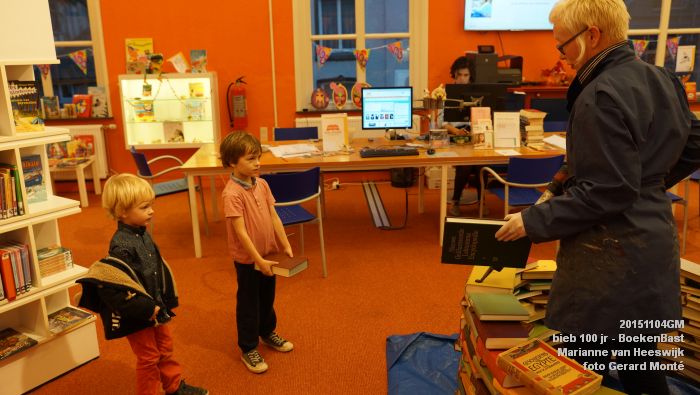 cDSC09822- Bibliotheek s-Hertogenbosch - stadsbieb 100 jaar - 4nov2015 - foto GerardMontE web