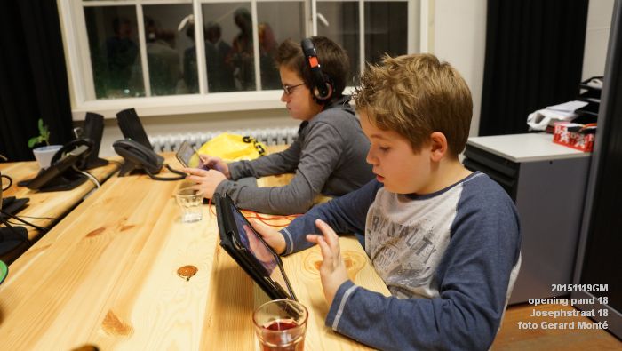 DSC02824- opening pand 18 Josephstraat - 19nov2015 - GerardMontE web