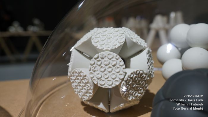 DSC06096- Willem II Fabriek - expositie Elements van Joris Link - 6dec2015 - foto GerardMontE  web