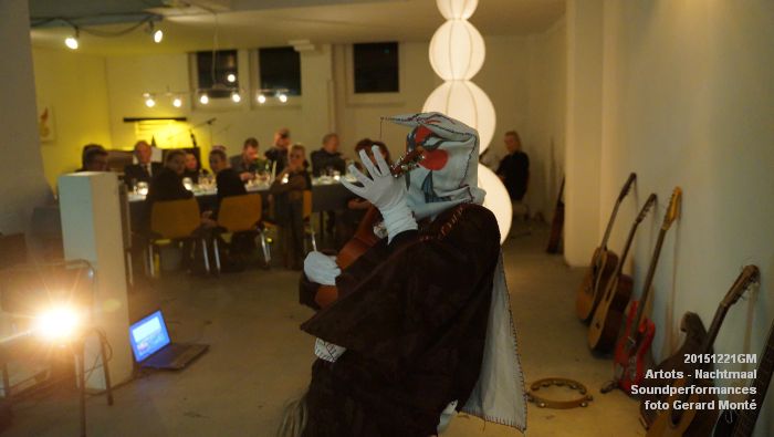 DSC09142- ARTOTS Performativity Wave - SOUNDPERFORMANCES - NACHTMAAL  - 21dec2015 - foto GerardMontE web