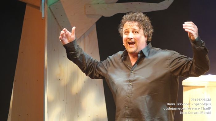 031DSC05459- Hans Tervoort oudejaarsconference Sprookjes ThadP - 28dec2015 - foto GerardMontE web