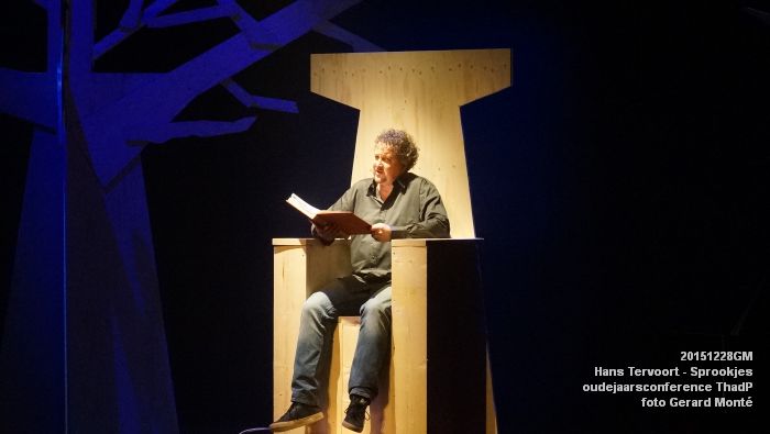 037DSC09881- Hans Tervoort oudejaarsconference Sprookjes ThadP - 28dec2015 - foto GerardMontE web