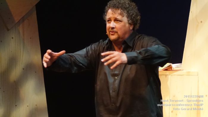 052DSC05484- Hans Tervoort oudejaarsconference Sprookjes ThadP - 28dec2015 - foto GerardMontE web