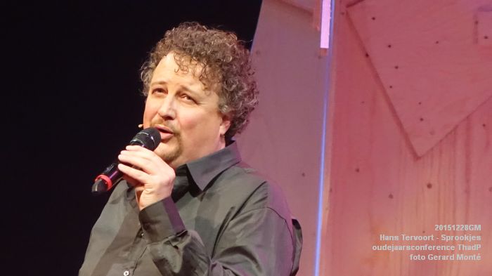 060DSC05492- Hans Tervoort oudejaarsconference Sprookjes ThadP - 28dec2015 - foto GerardMontE web