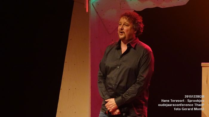 132DSC05568- Hans Tervoort oudejaarsconference Sprookjes ThadP - 28dec2015 - foto GerardMontE web