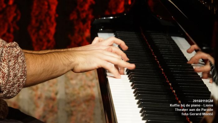DSC08957- Koffie bij de piano - Lions club - Theater aan de Parade - 10jan2016 - foto GerardMontE web