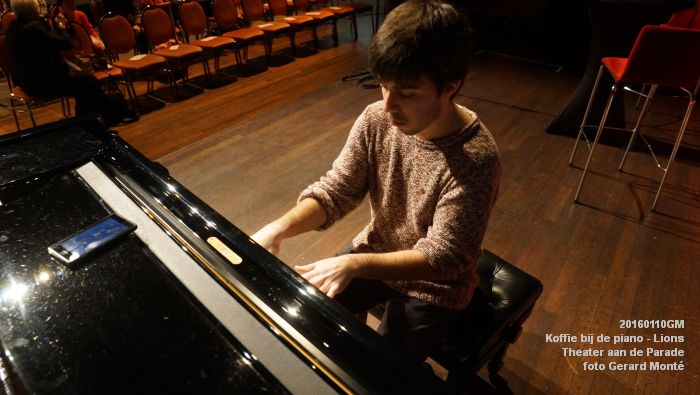 DSC08960- Koffie bij de piano - Lions club - Theater aan de Parade - 10jan2016 - foto GerardMontE web