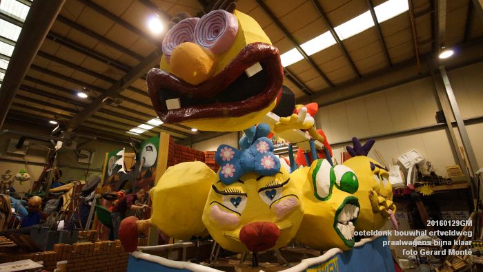 DSC02366- oeteldonk bouwhal praalwagens bijna klaar - 29jan2016 - foto GerardMontE web