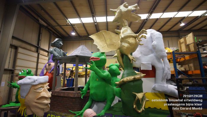 DSC02419- oeteldonk bouwhal praalwagens bijna klaar - 29jan2016 - foto GerardMontE web