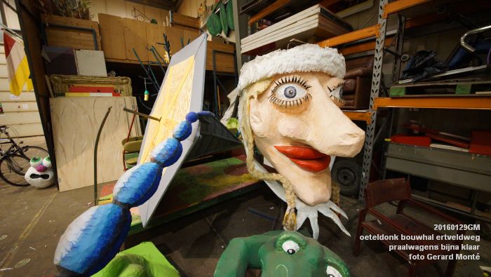 DSC02437- oeteldonk bouwhal praalwagens bijna klaar - 29jan2016 - foto GerardMontE web