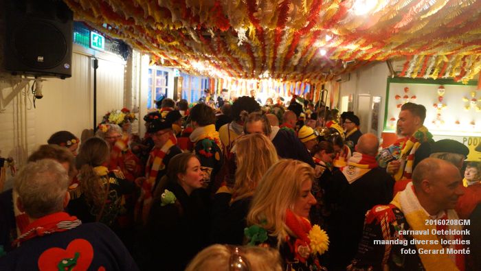 DSC04201- carnaval Oeteldonk - maandag zonder optocht - 8feb2016 - foto GerardMontE web