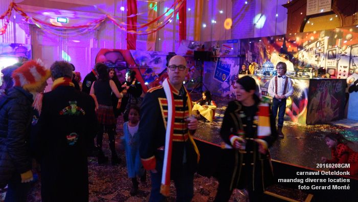 DSC04229- carnaval Oeteldonk - maandag zonder optocht - 8feb2016 - foto GerardMontE web