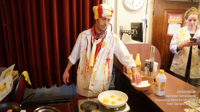 DSC04278- carnaval Oeteldonk - maandag zonder optocht - 8feb2016 - foto GerardMontE web