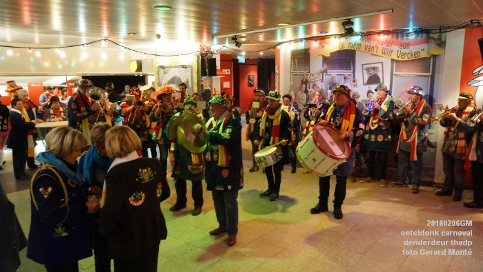 DSC03351- Oeteldonk zaterdag Denderdeur in het Theater aan de Parade - 6feb2016 - foto GerardMontE web