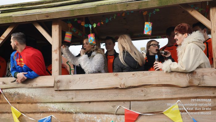 DSC03303- Waoterhazendurp carnavalsoptocht met prinses Kaat dun Urste - Kruisstraat - 6feb2016 - foto GerardMontE web