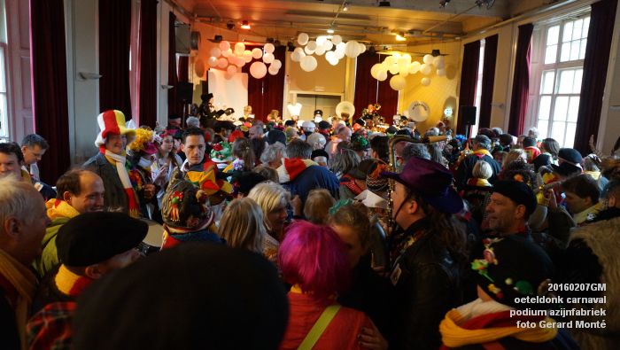 DSC03992- oeteldonk carnaval podium azijnfabriek - 7feb2016 - foto GerardMontE web