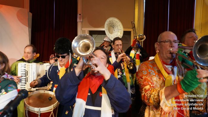 DSC04027- oeteldonk carnaval podium azijnfabriek - 7feb2016 - foto GerardMontE web