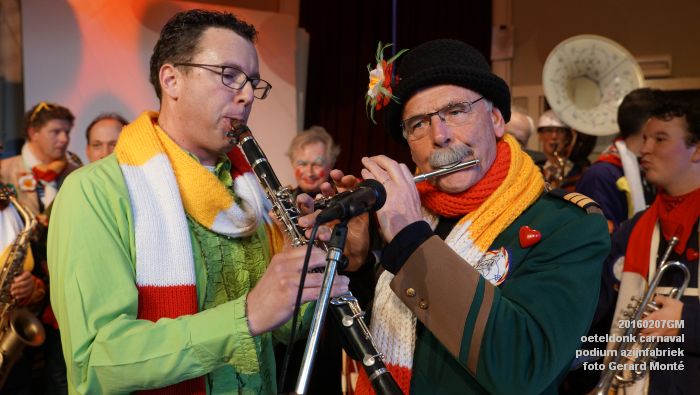 DSC04034- oeteldonk carnaval podium azijnfabriek - 7feb2016 - foto GerardMontE web