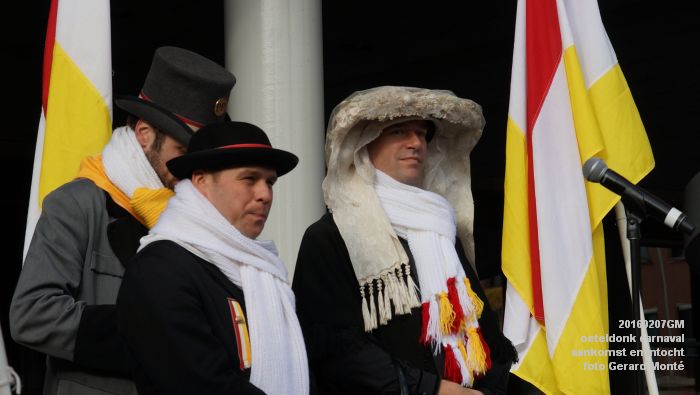DSC03575- Oeteldonk carnaval aankomst en intocht - 7feb2016 - foto GerardMontE web