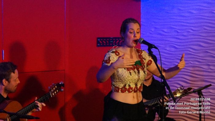 DSC04722- Palpita met Portugese fado in de Toonzaal muziekcafE - 11feb2016 - foto GerardMontE web