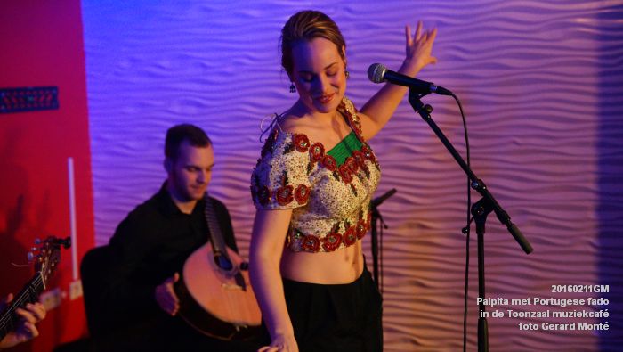DSC04726- Palpita met Portugese fado in de Toonzaal muziekcafE - 11feb2016 - foto GerardMontE web