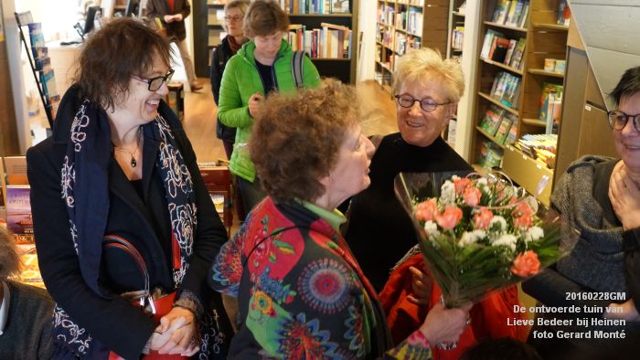 DSC07918- boekpresentatie De ontvoerde tuin van Lieve Bedeer bij Heinen.- 28feb2016 - foto GerardMontE web