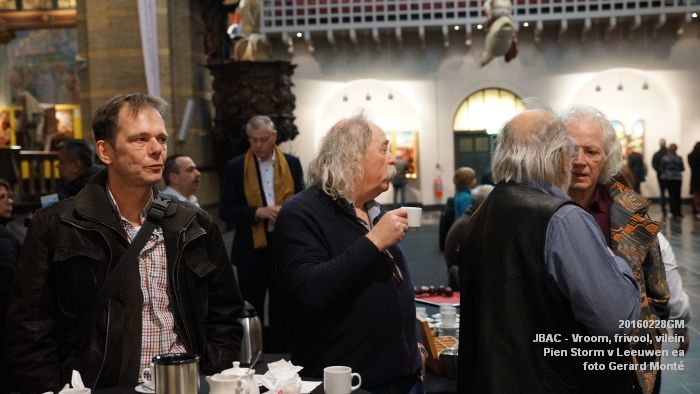 DSC07943- boekpresentatie Vroom frivool vilein door Pien Storm van Leeuwen ea JBAC.- 28feb2016 - foto GerardMontE web