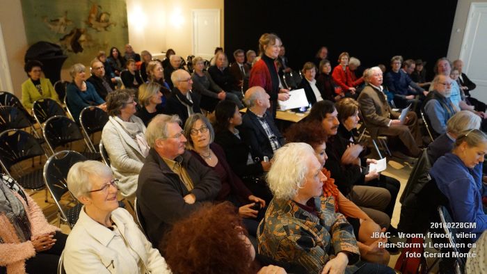 DSC07959- boekpresentatie Vroom frivool vilein door Pien Storm van Leeuwen ea JBAC.- 28feb2016 - foto GerardMontE web
