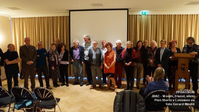 DSC08108- boekpresentatie Vroom frivool vilein door Pien Storm van Leeuwen ea JBAC.- 28feb2016 - foto GerardMontE web