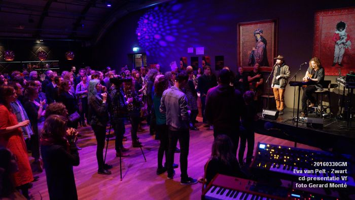 DSC02359- Eva van Pelt - Zwart - cd-presentatie Verkadefabriek - 30maart2016 - foto GerardMontE web