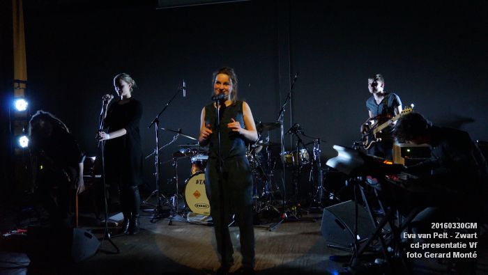 DSC02435- Eva van Pelt - Zwart - cd-presentatie Verkadefabriek - 30maart2016 - foto GerardMontE web