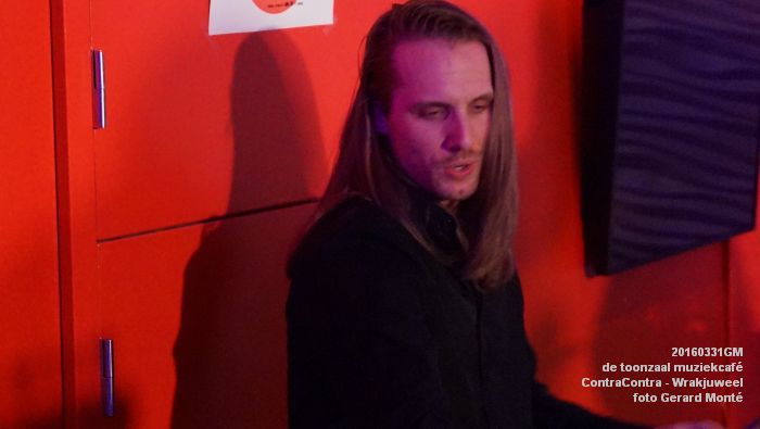 DSC02868- de toonzaal muziekcafe ContraContra - 31maart2016 - foto GerardMontE web