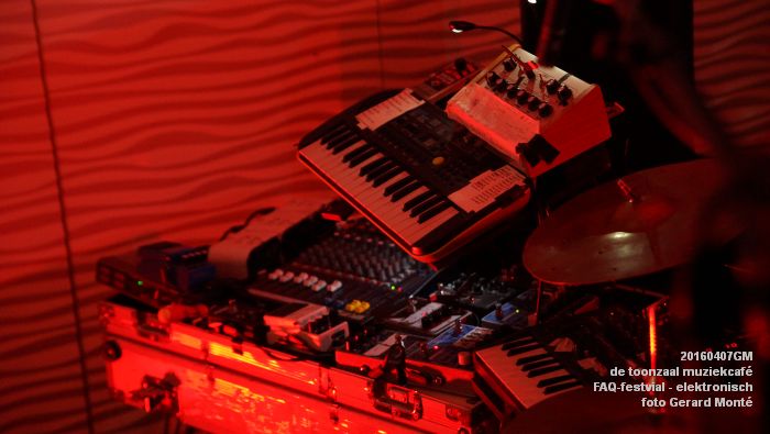 DSC09898- de toonzaal muziekcafe FAQ-festvial - 7april2016 - foto GerardMontE web