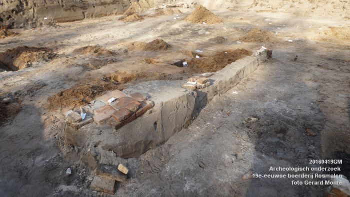 DSC02255- archeologisch onderzoek 19e-eeuws boerderij Rosmalen - 19april2016 - foto GerardMontE web