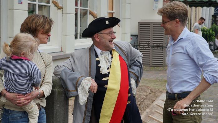 DSC01100- Heusden-vesting - Zeventiende-eeuwse handelsmarkt - 19juni2016 - foto GerardMontE web