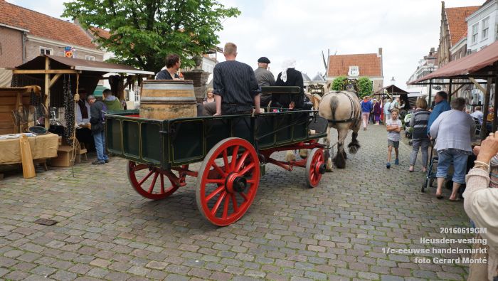 DSC01136- Heusden-vesting - Zeventiende-eeuwse handelsmarkt - 19juni2016 - foto GerardMontE web