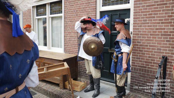 DSC01199- Heusden-vesting - Zeventiende-eeuwse handelsmarkt - 19juni2016 - foto GerardMontE web