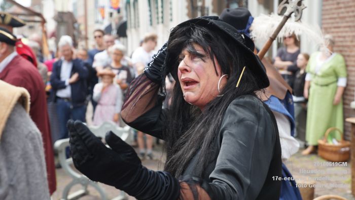 DSC01218- Heusden-vesting - Zeventiende-eeuwse handelsmarkt - 19juni2016 - foto GerardMontE web