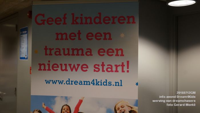 cDSC05704- info-avond van Dream4Kids - werving dreamchasers - perron-3- 12juli2016 - foto GerardMontE web